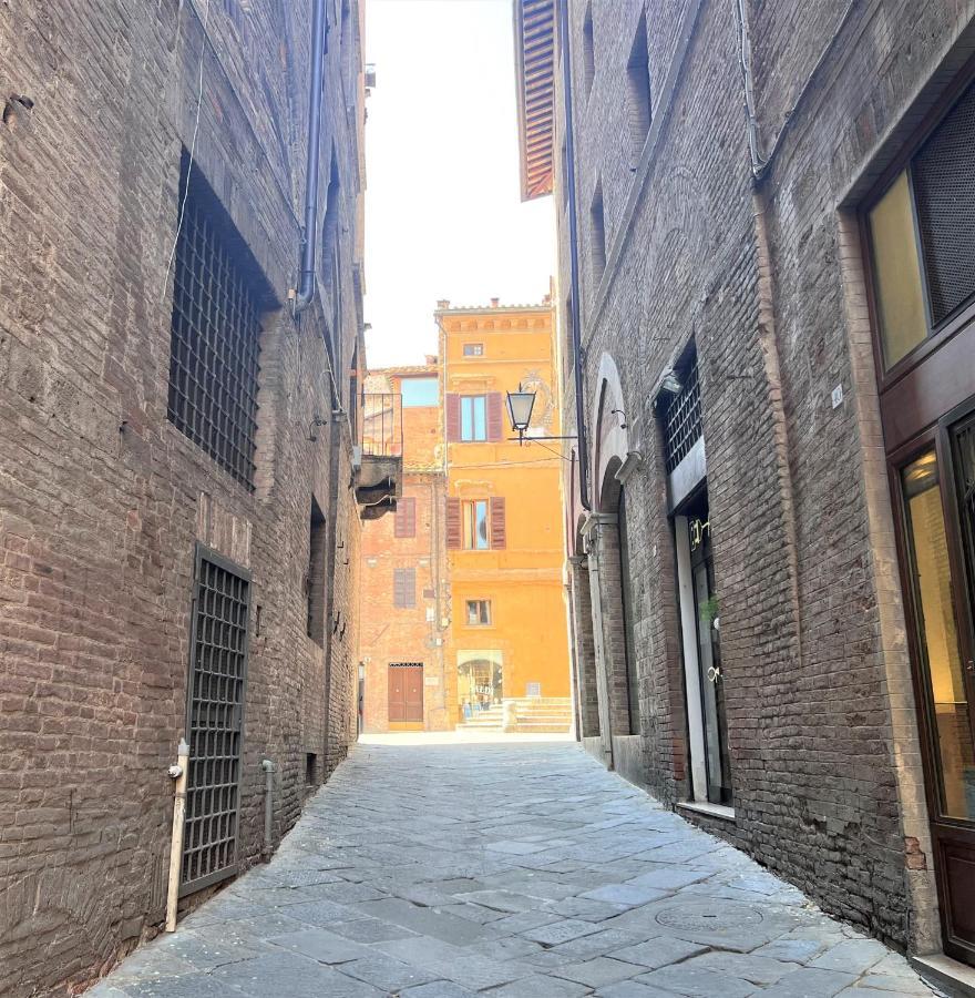Il Terrazzo Di Tolomei Siena Luaran gambar